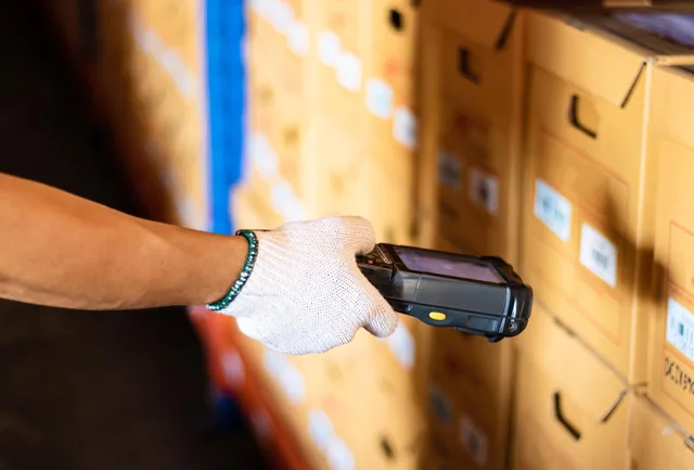 Fotografi, der illustrerer Giv partnere produktinformation, der kan verificeres