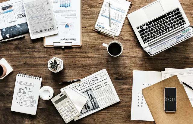 desk, work, business, office, finance, documents, analysis, application, brainstorming, computer, flatlay, information, laptop, marketing, notebook, objects, planning, startup, wooden table, workplace, workspace, business, business, business, business, business, finance. Misbrug og tvister